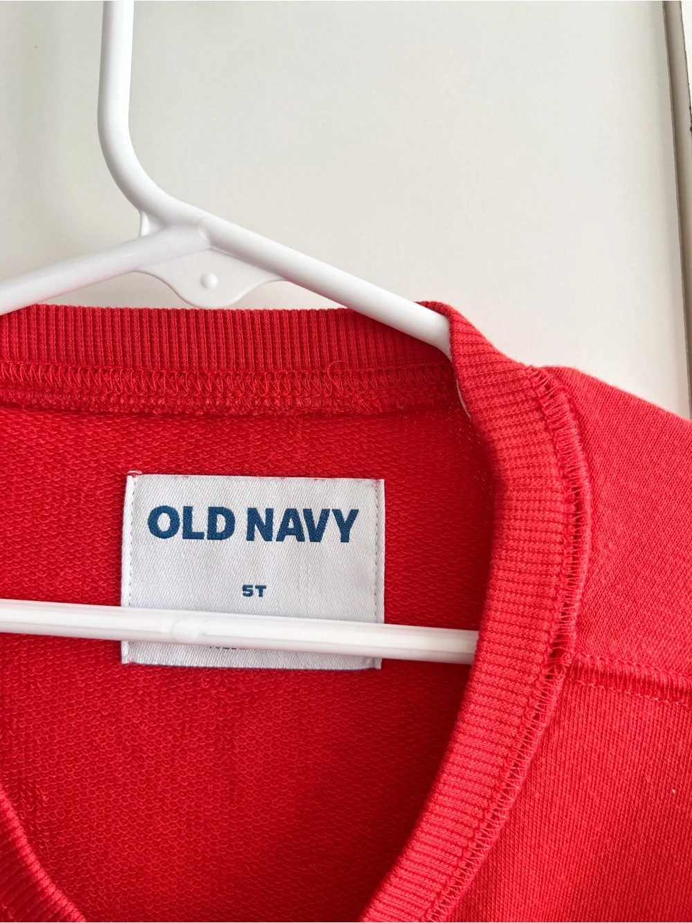 Old Navy Kids Red 'Love Out Loud' Long-Sleeve Crewneck Sweater • Size 5T